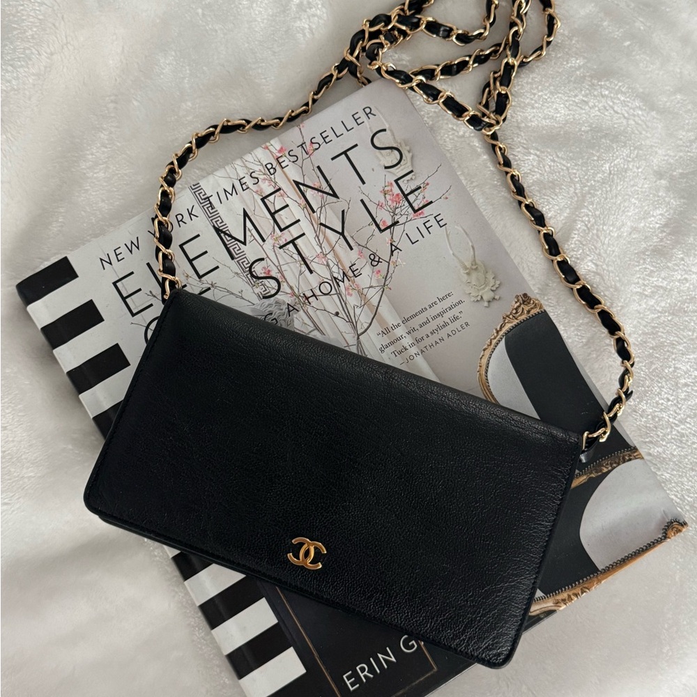 Chanel Black Leather Crossbody Bag - Picture 2 of 10